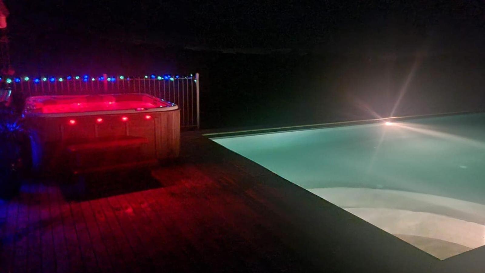 Country Retreat Leilighet Cooks Beach Eksteriør bilde